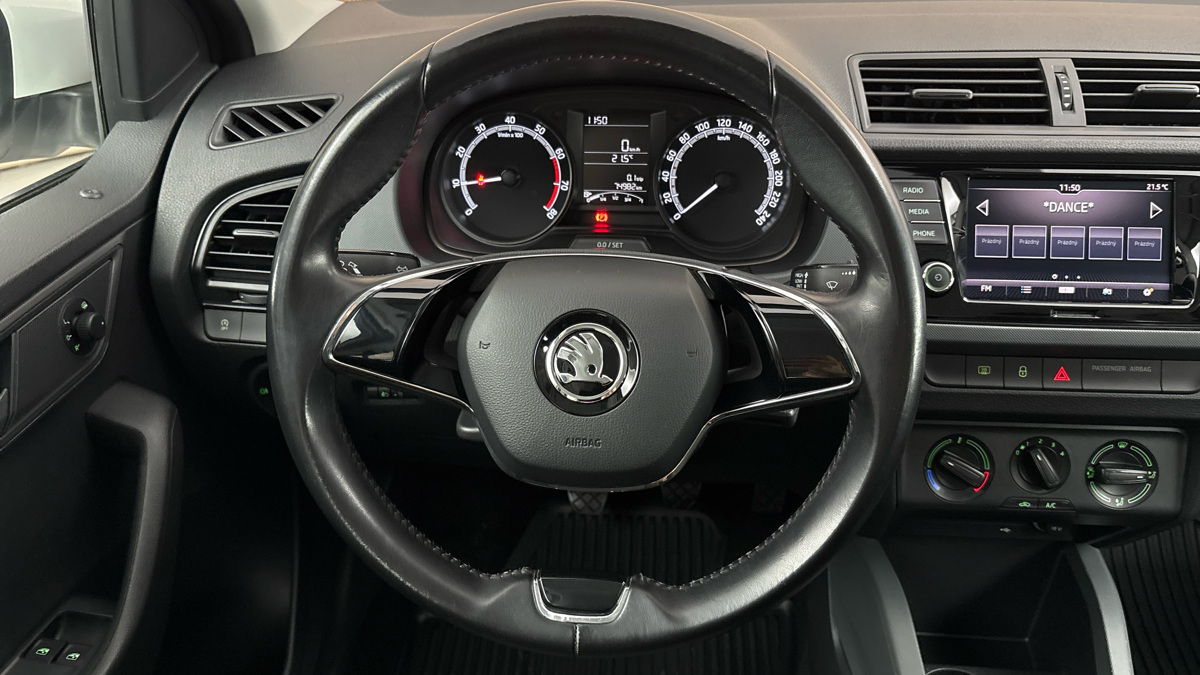 Škoda Fabia - 9