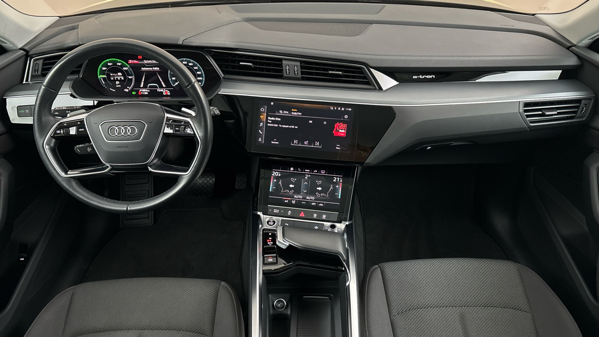 Audi e-tron - 8