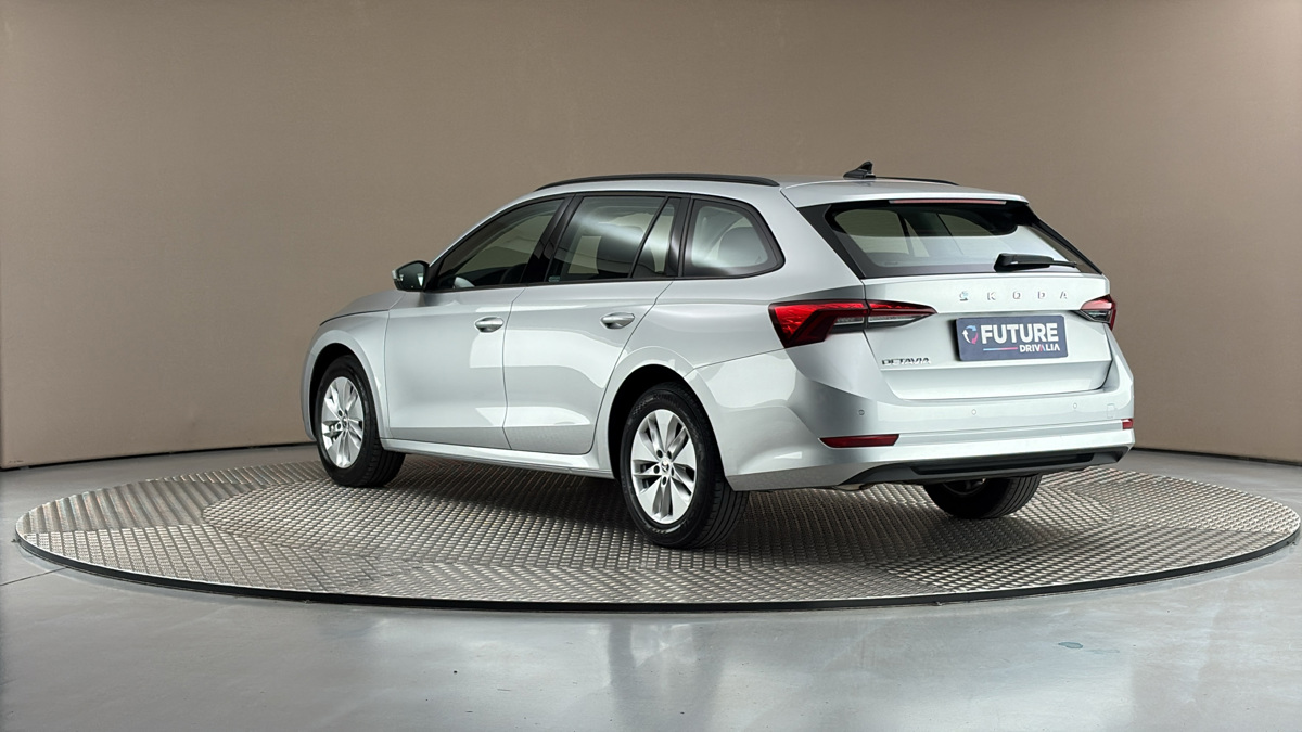 Škoda Octavia - 2