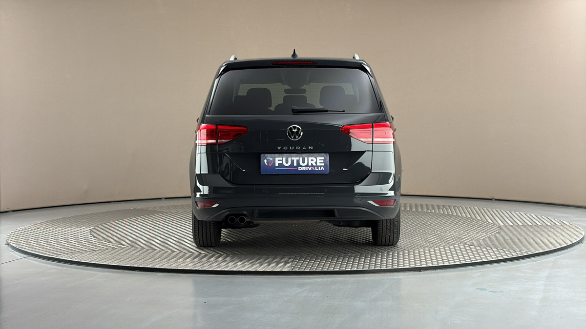 Volkswagen Touran - 5