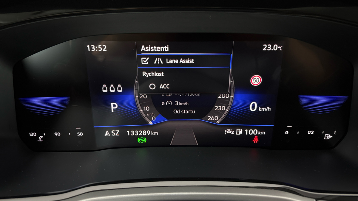 Volkswagen Touran - 10