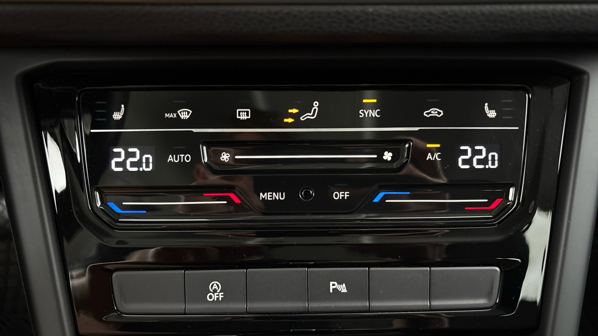 Volkswagen Touran - 13