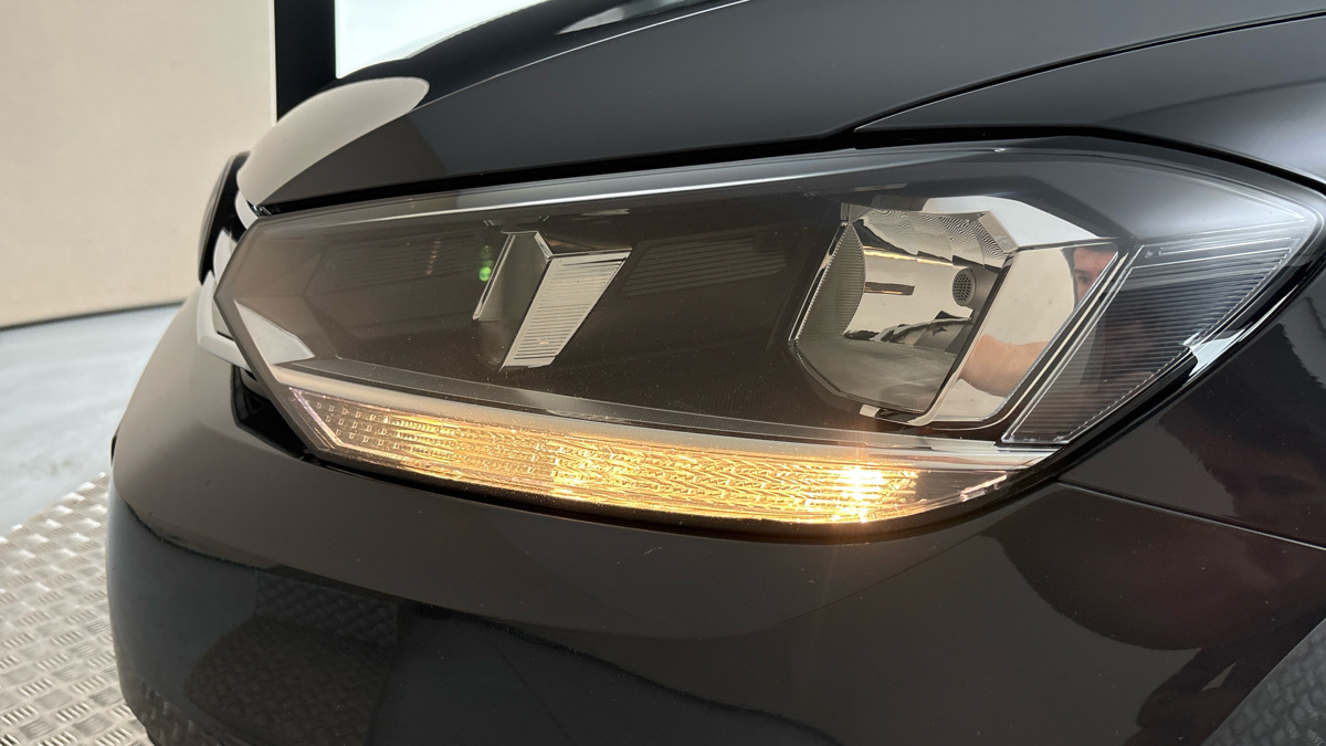 Volkswagen Touran - 18