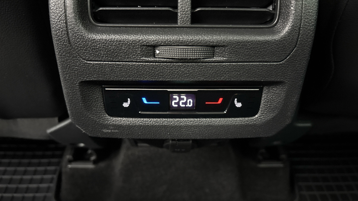 Volkswagen Touran - 21