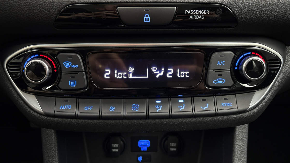 Hyundai i30 - 14