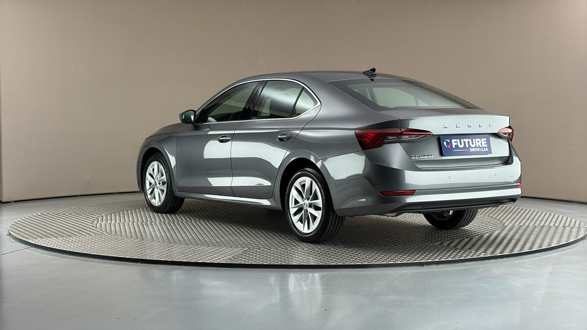 Škoda Octavia - 2