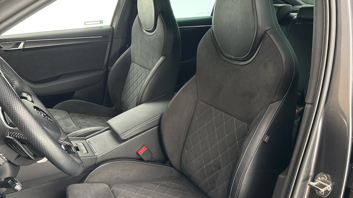 Škoda Superb - 15