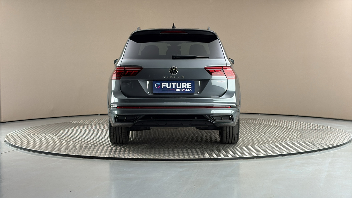 Volkswagen Tiguan Allspace - 5