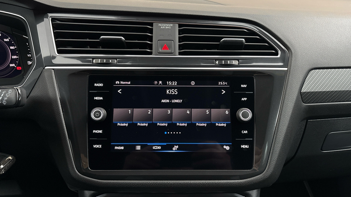 Volkswagen Tiguan Allspace - 11