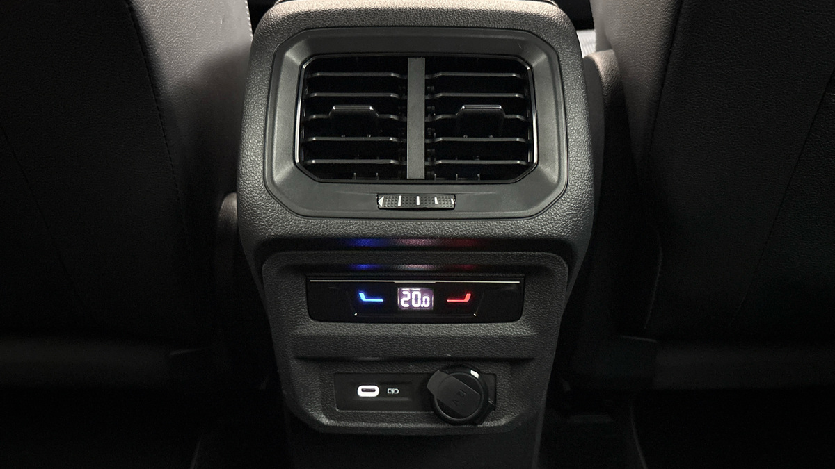 Volkswagen Tiguan Allspace - 22