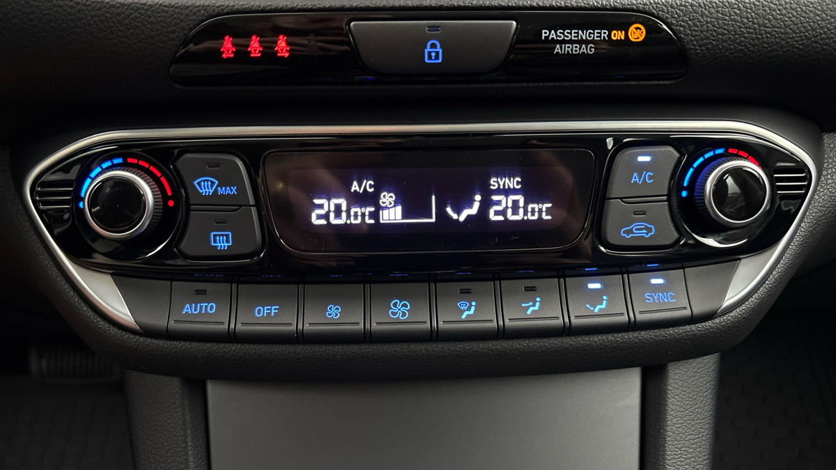 Hyundai i30 - 13