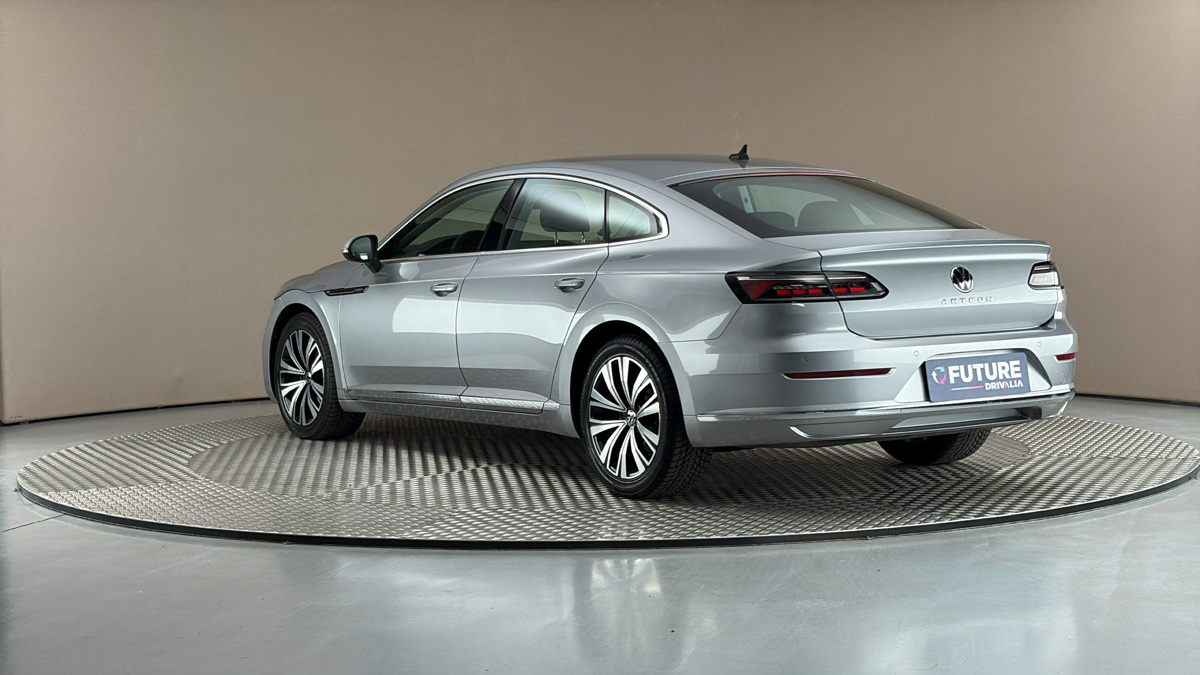 Volkswagen Arteon - 2