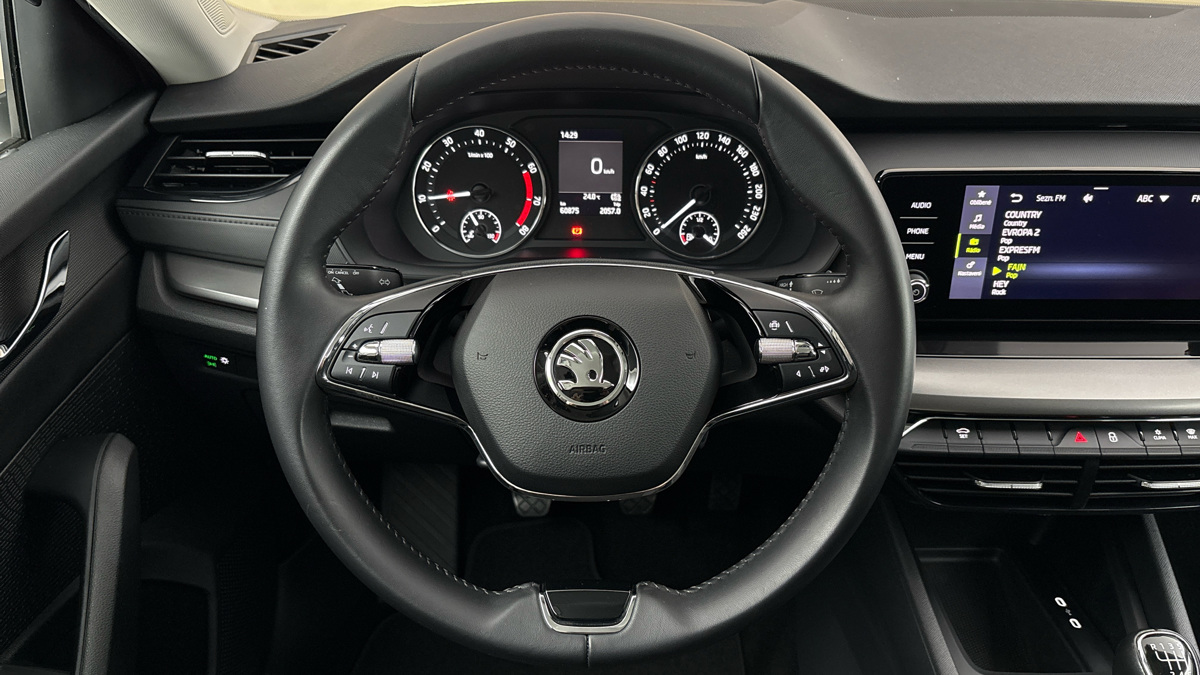 Škoda Octavia - 9