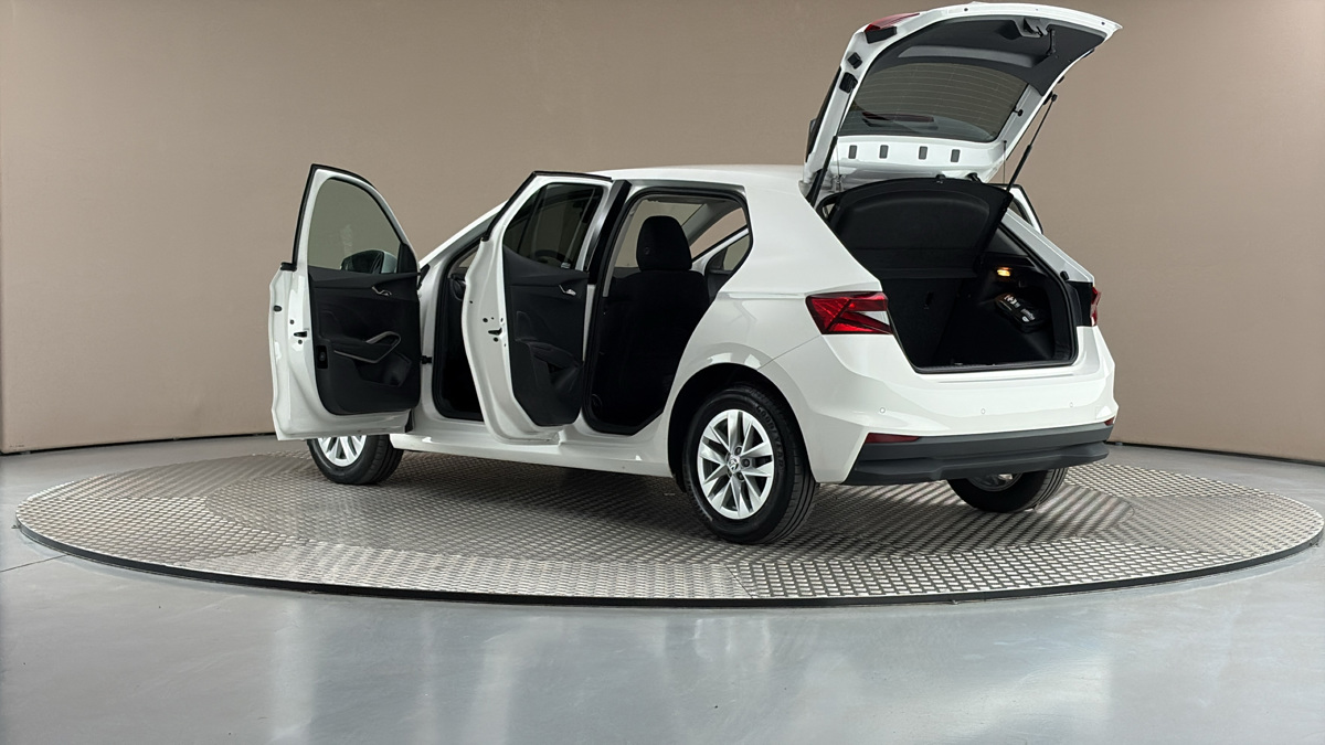 Škoda Fabia - 7