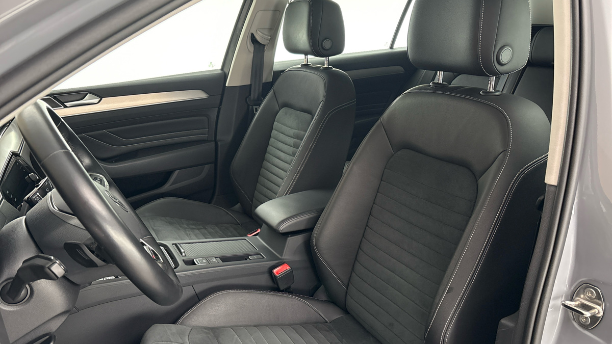 Volkswagen Passat - 15
