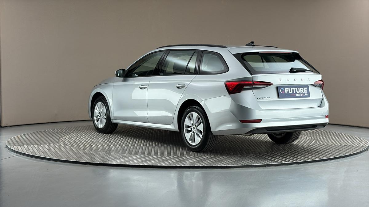 Škoda Octavia - 2