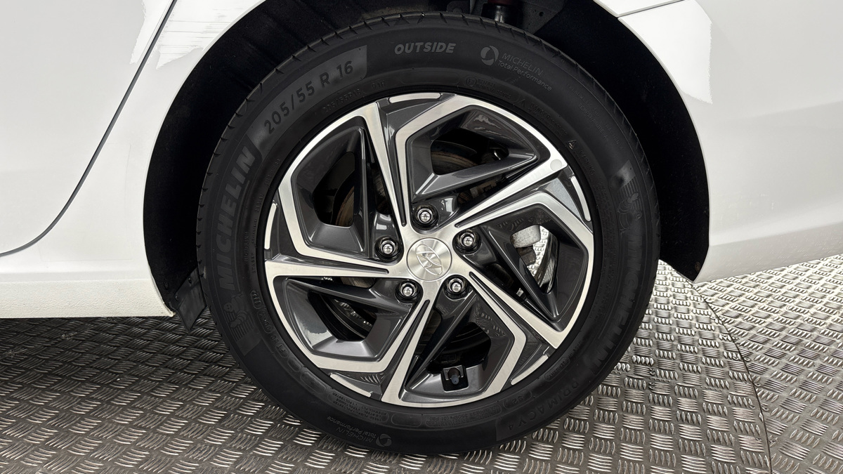 Hyundai i30 - 19