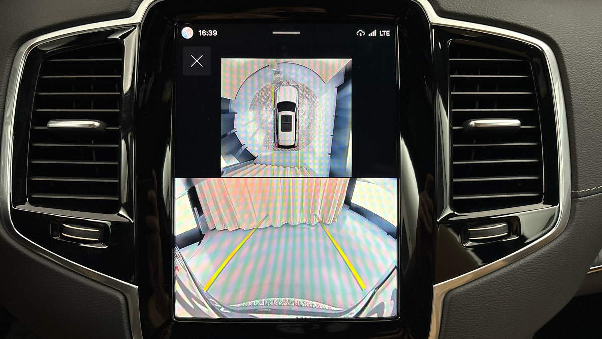 Volvo XC90 - 12