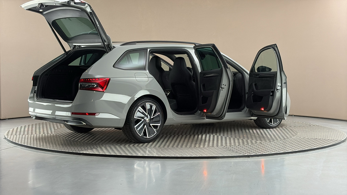 Škoda Superb - 6