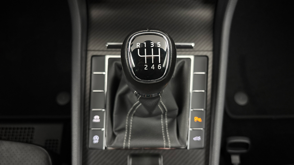 Škoda Superb - 26
