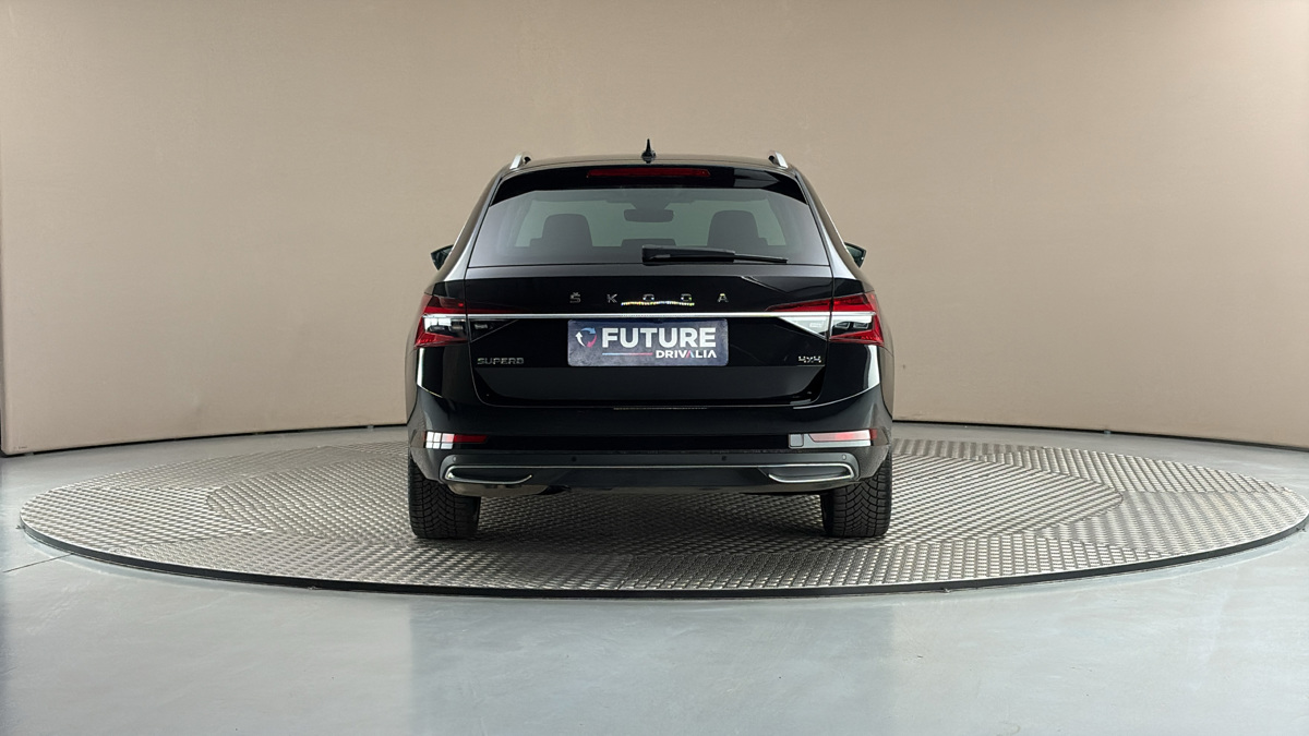 Škoda Superb - 5