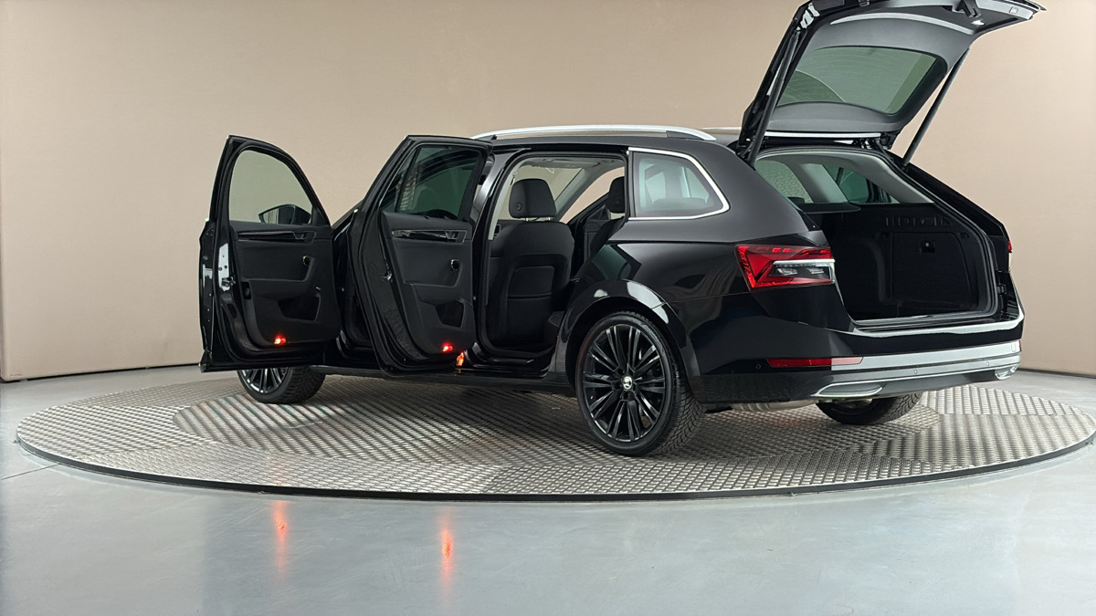 Škoda Superb - 7
