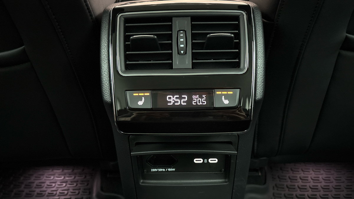 Škoda Superb - 23