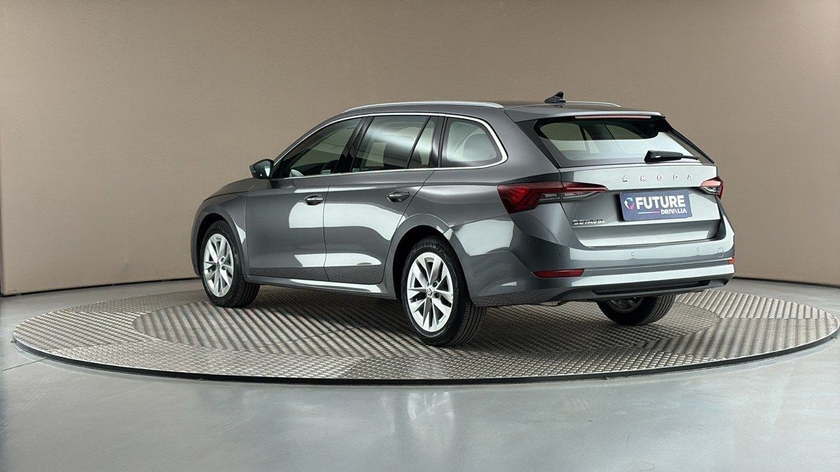 Škoda Octavia - 2