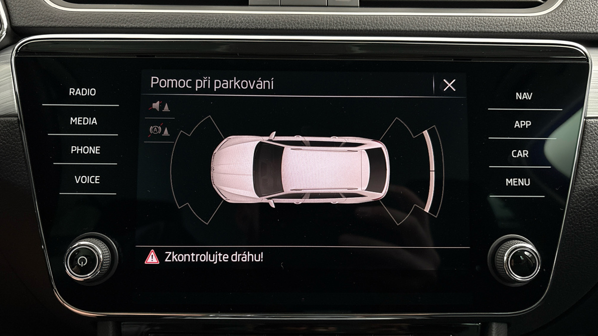 Škoda Superb - 12