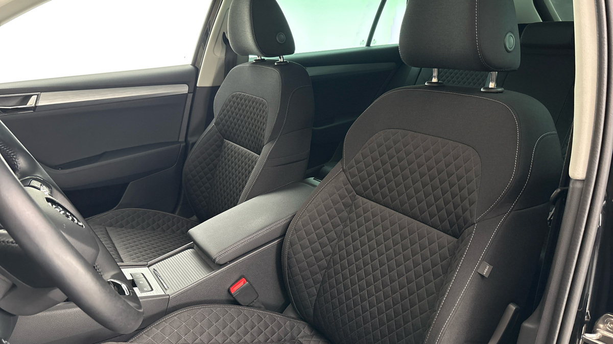 Škoda Superb - 15