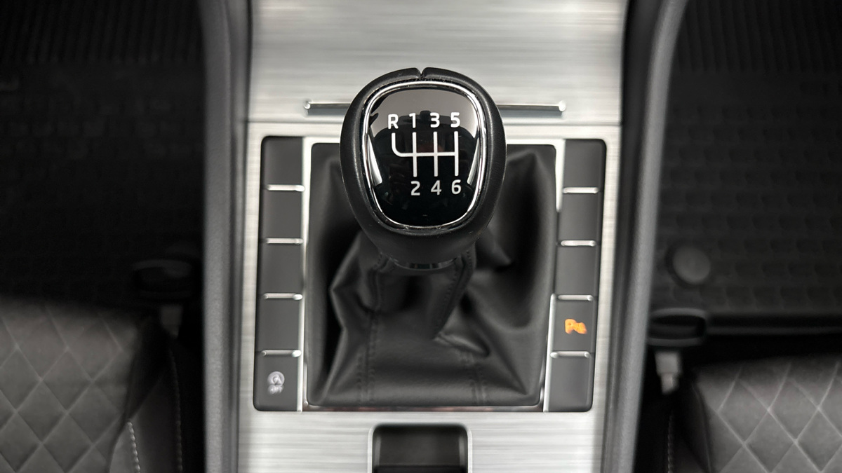 Škoda Superb - 22