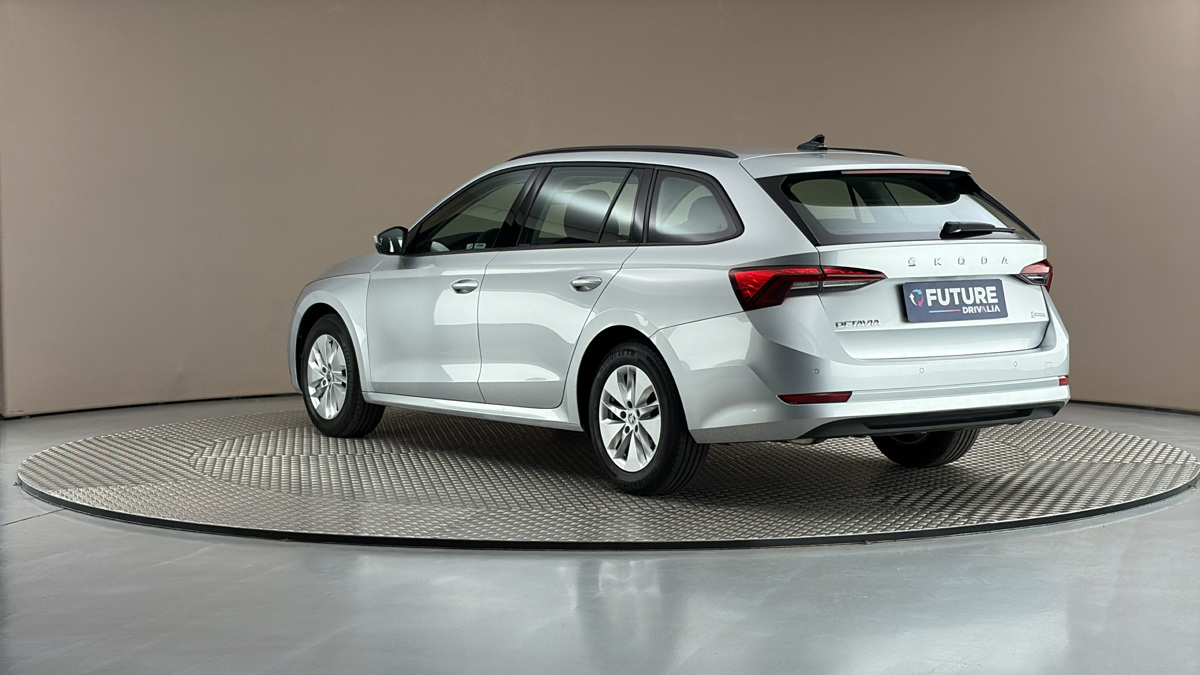 Škoda Octavia - 2
