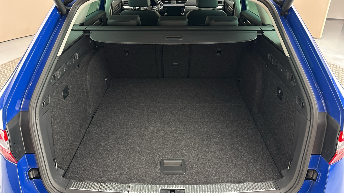 Škoda Superb - 17