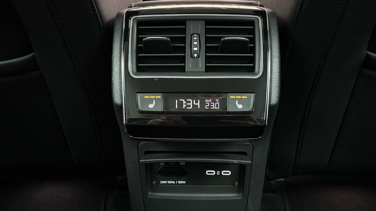 Škoda Superb - 24