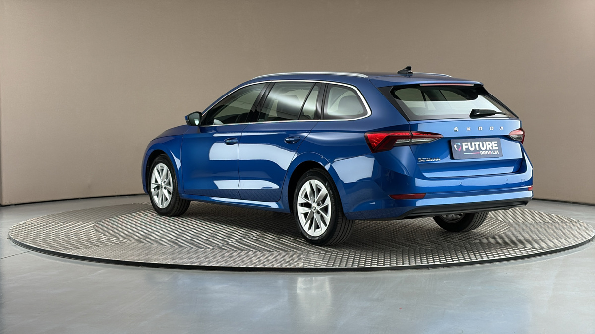 Škoda Octavia - 2