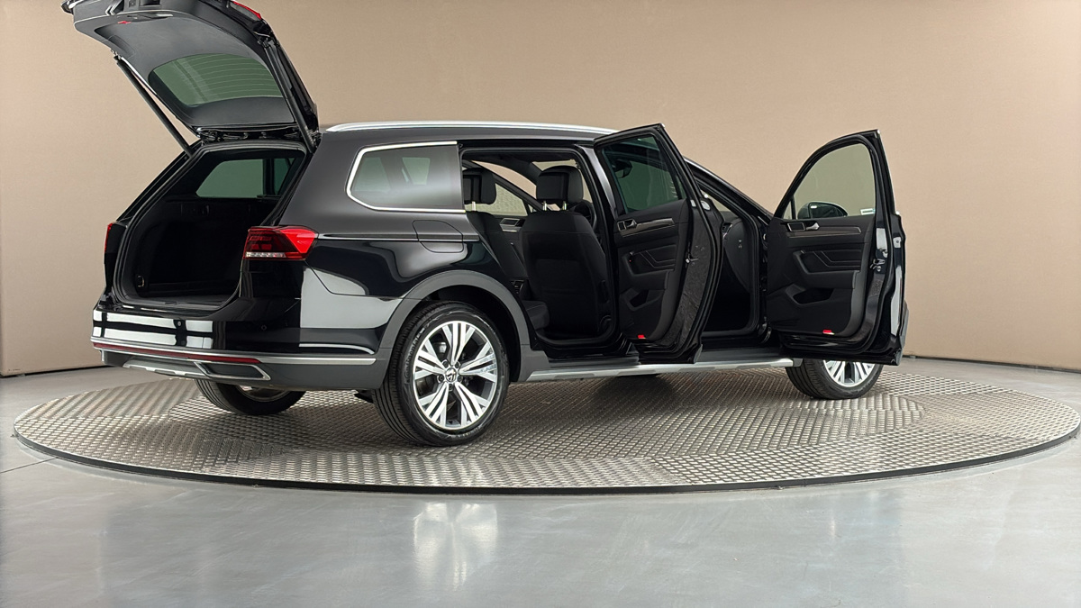 Volkswagen Passat - 6