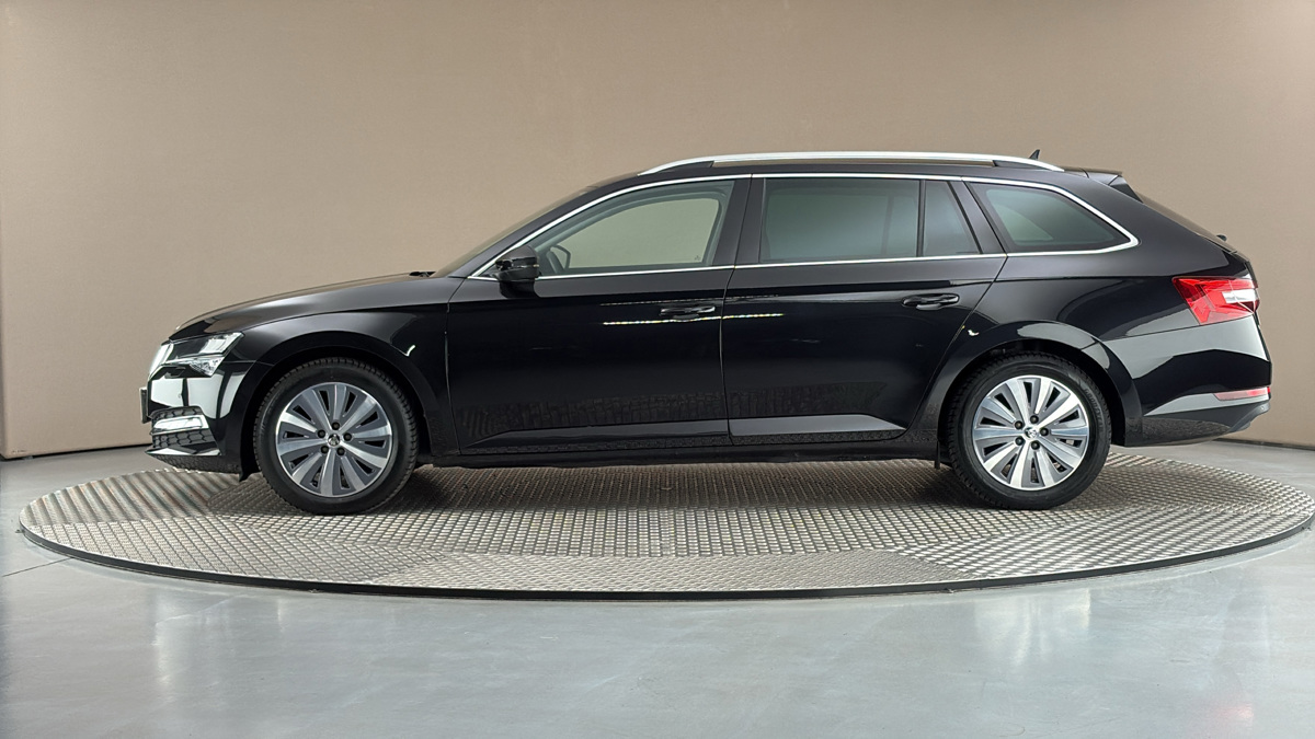 Škoda Superb - 4