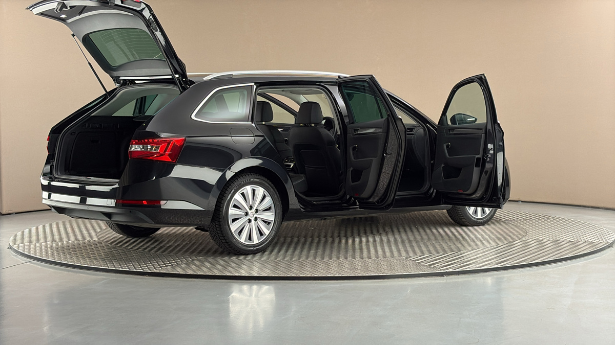 Škoda Superb - 6