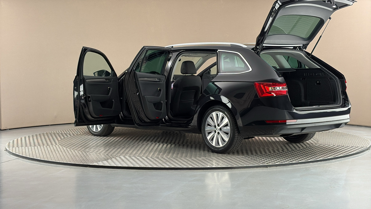 Škoda Superb - 7