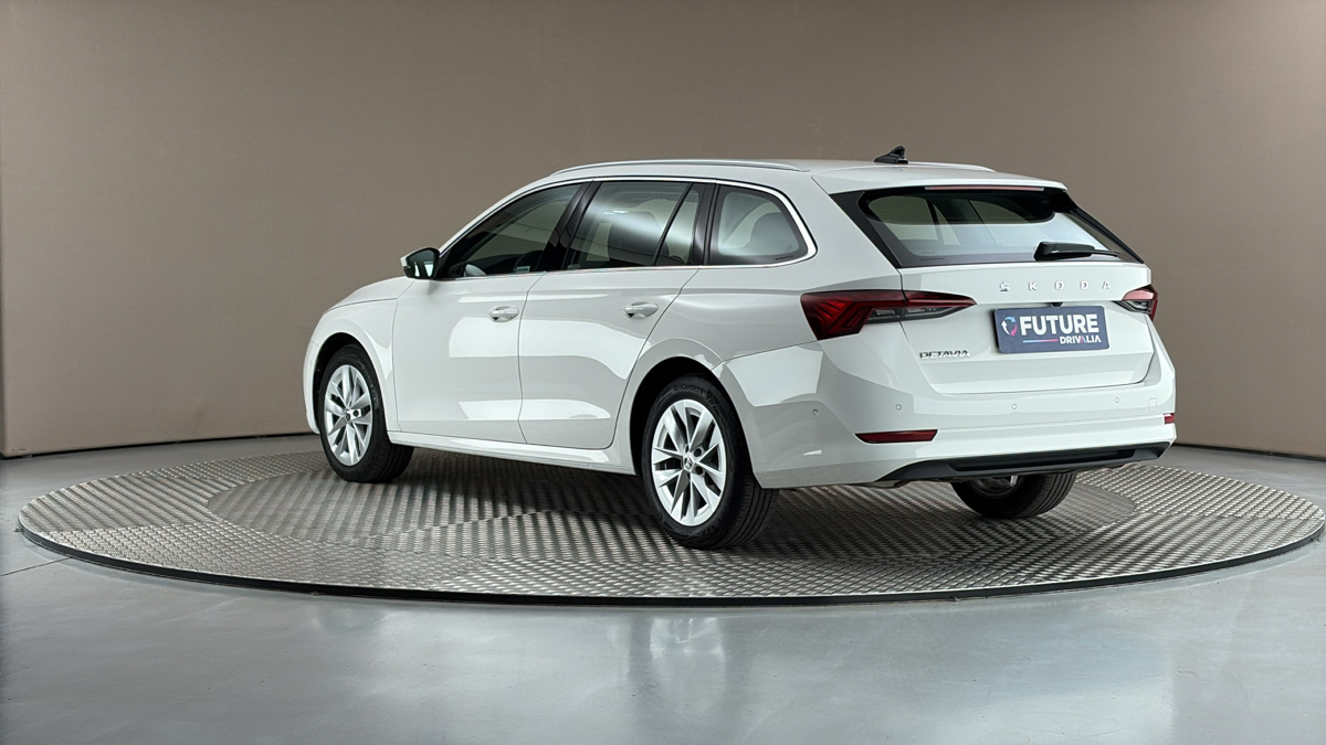 Škoda Octavia - 2