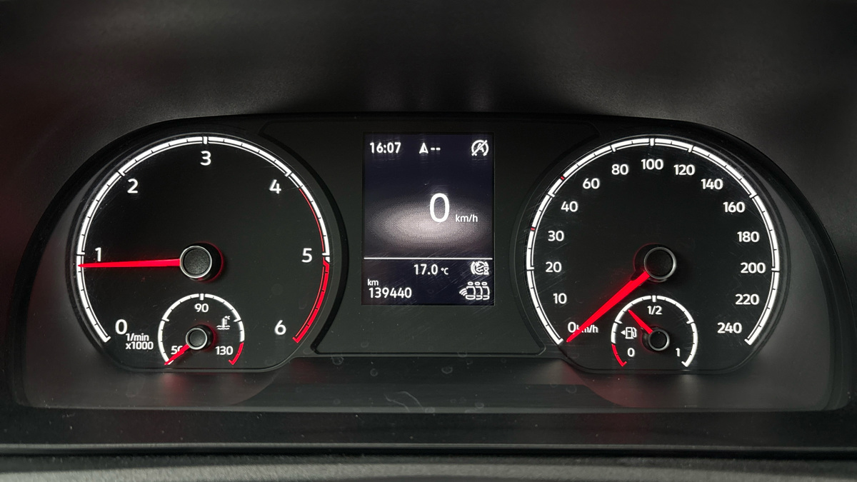 Volkswagen Caddy - 10
