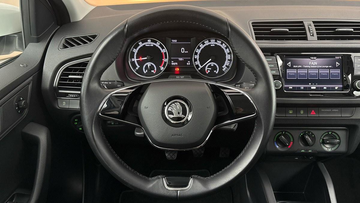 Škoda Fabia - 9