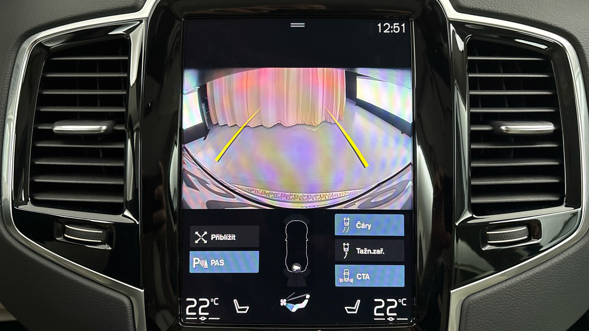 Volvo XC90 - 12