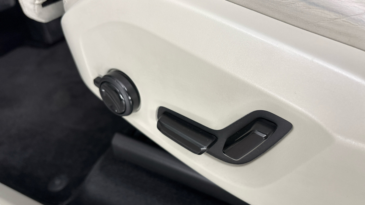 Volvo XC90 - 22