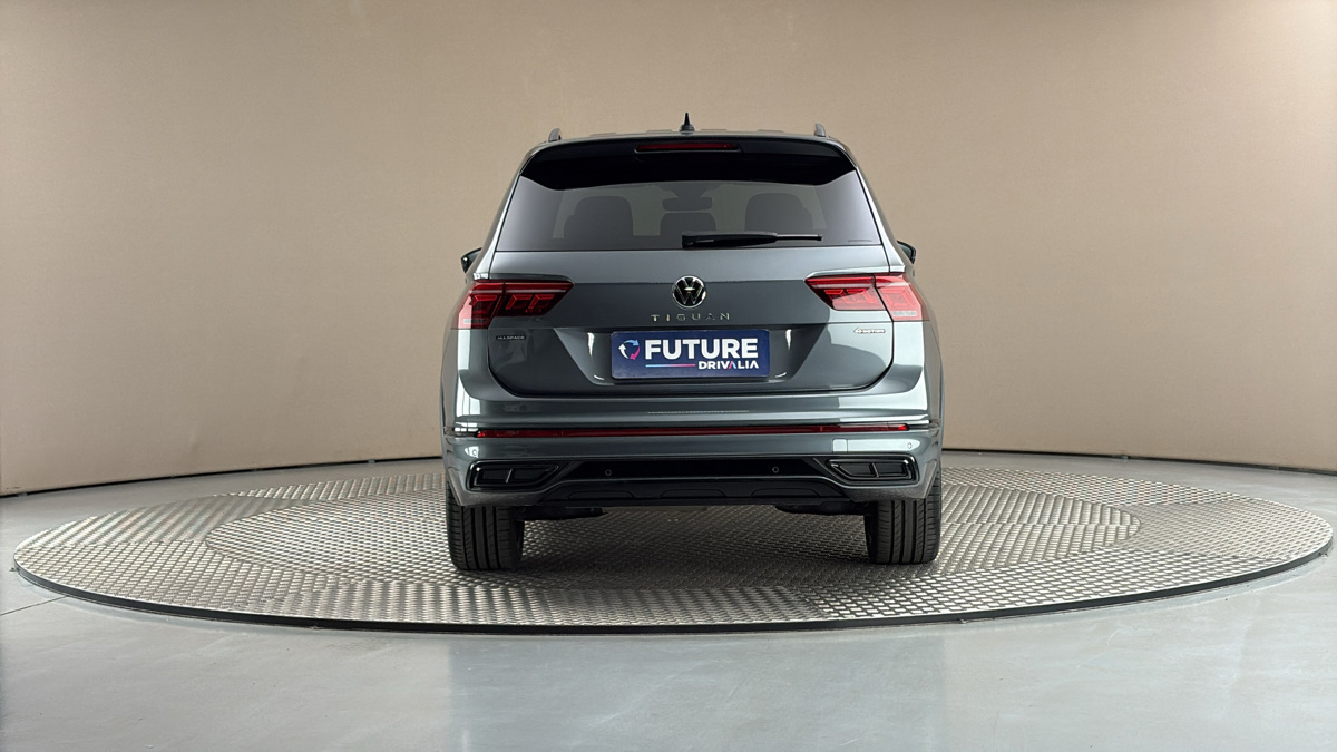 Volkswagen Tiguan Allspace - 5
