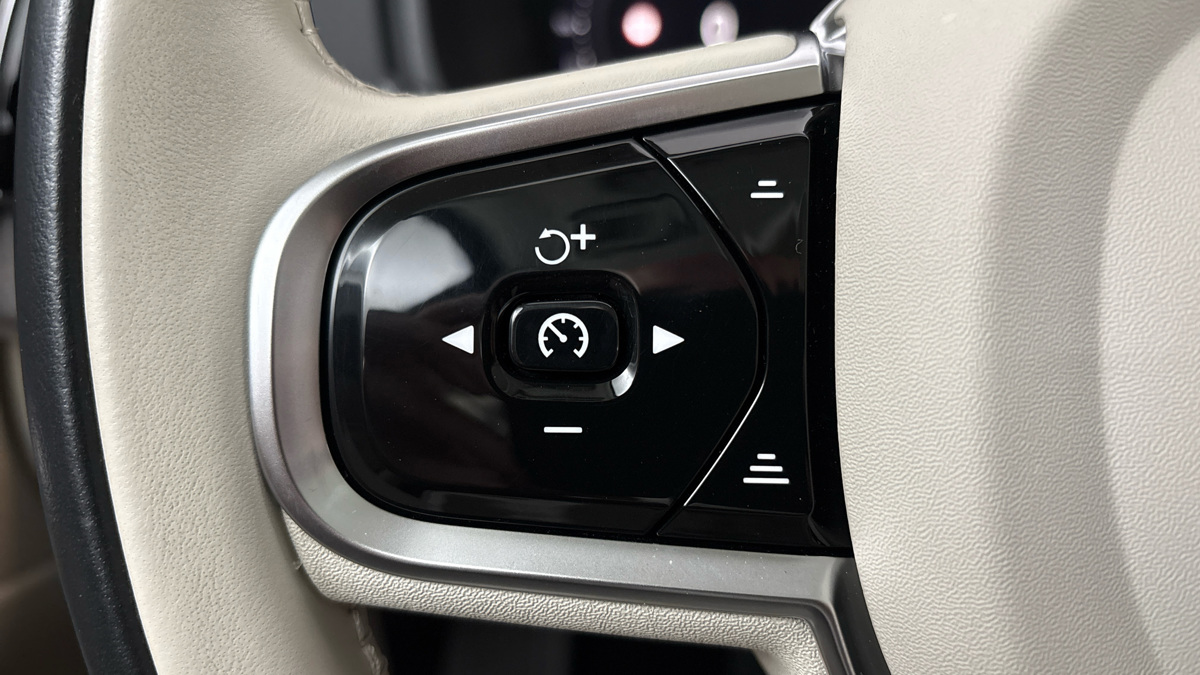 Volvo XC90 - 14