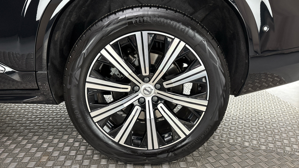 Volvo XC90 - 19