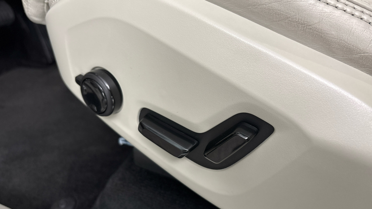 Volvo XC90 - 22