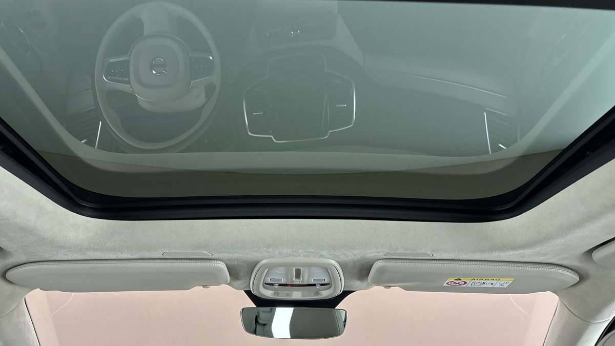 Volvo XC90 - 33