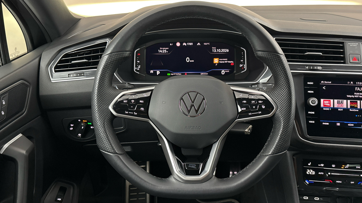 Volkswagen Tiguan Allspace - 9